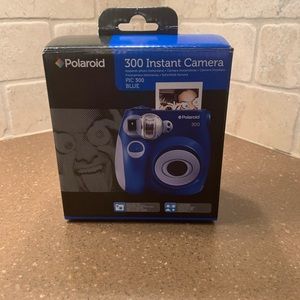 Polaroid Pic-300 Instant Film Camera